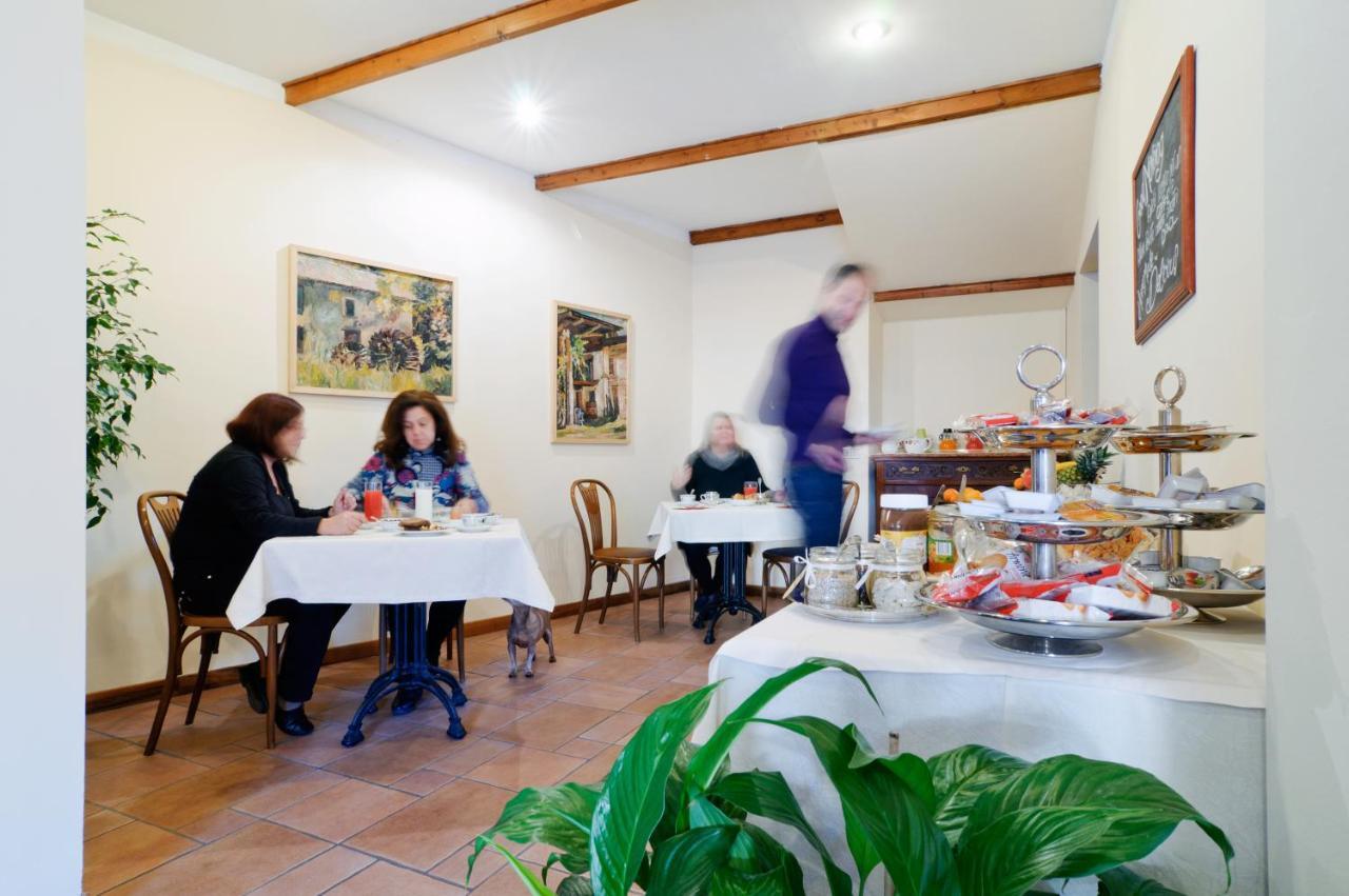 Antico Albergo Madonna Legnano Eksteriør bilde
